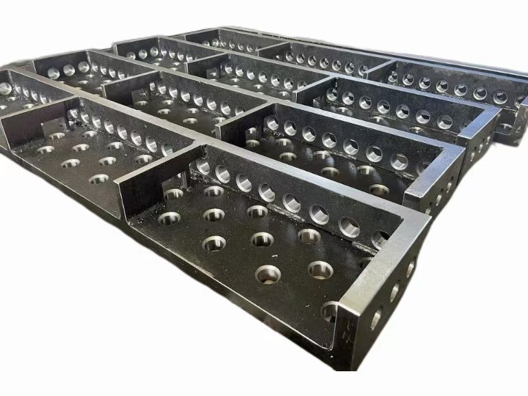 کیا واقعی میں بہترین ویلڈنگ ٹیبل ٹاپ اسٹیل یا کاسٹ آئرن بناتا ہے